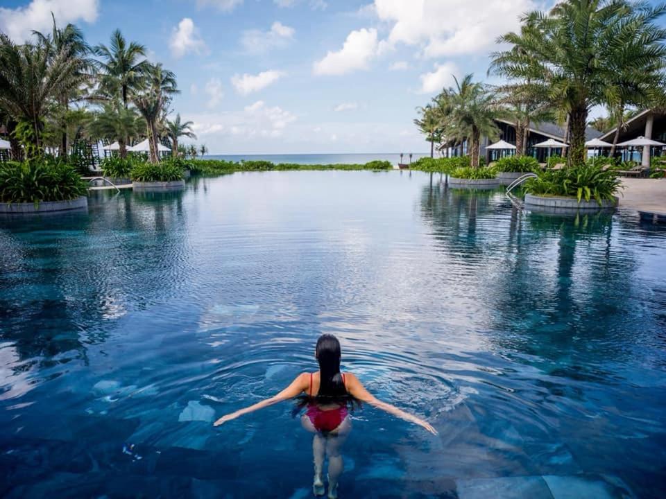 Marina Resort Waterfront Minh Phu Quoc Beach Swimming Pool エクステリア 写真